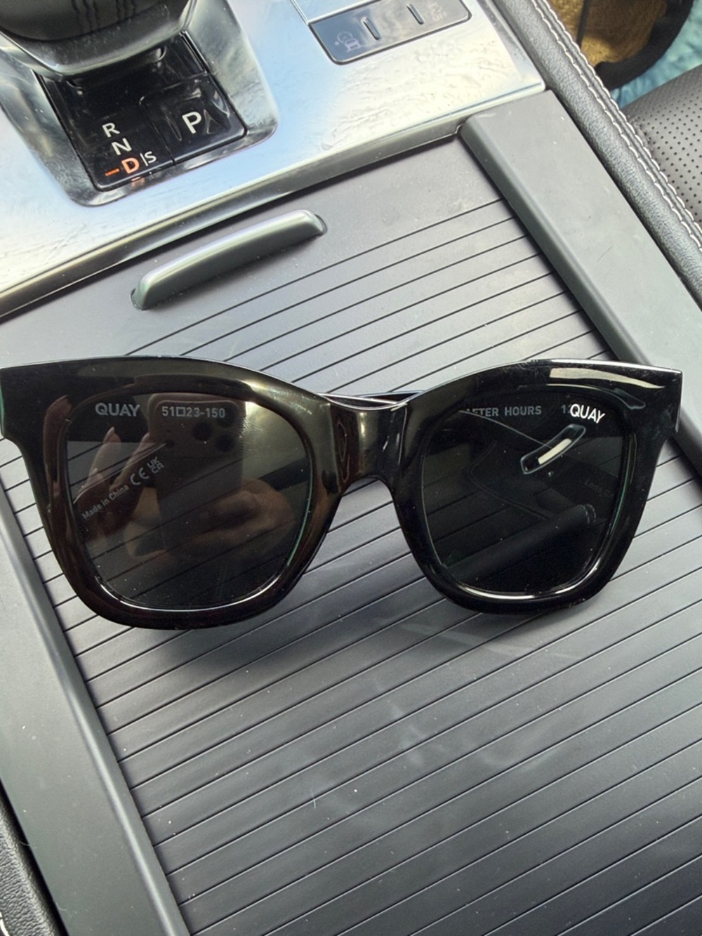 Quay sunglasses After Hours Black Oversized Sunglasses - polarized